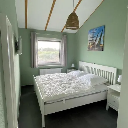 Holiday home G1 Eingezaeuntes Haus Mit Kamin In Eckwarderhoerne Grosswurden