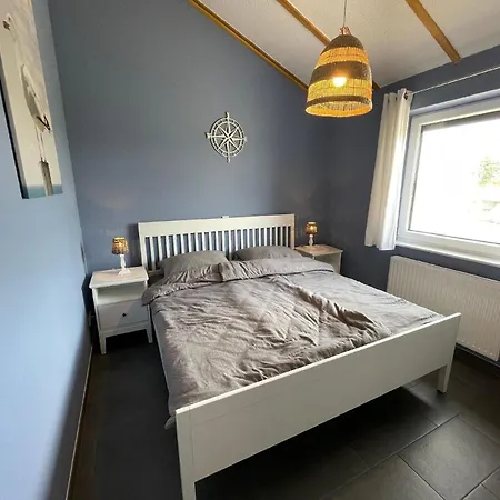 Holiday home G1 Eingezaeuntes Haus Mit Kamin In Eckwarderhoerne Grosswurden